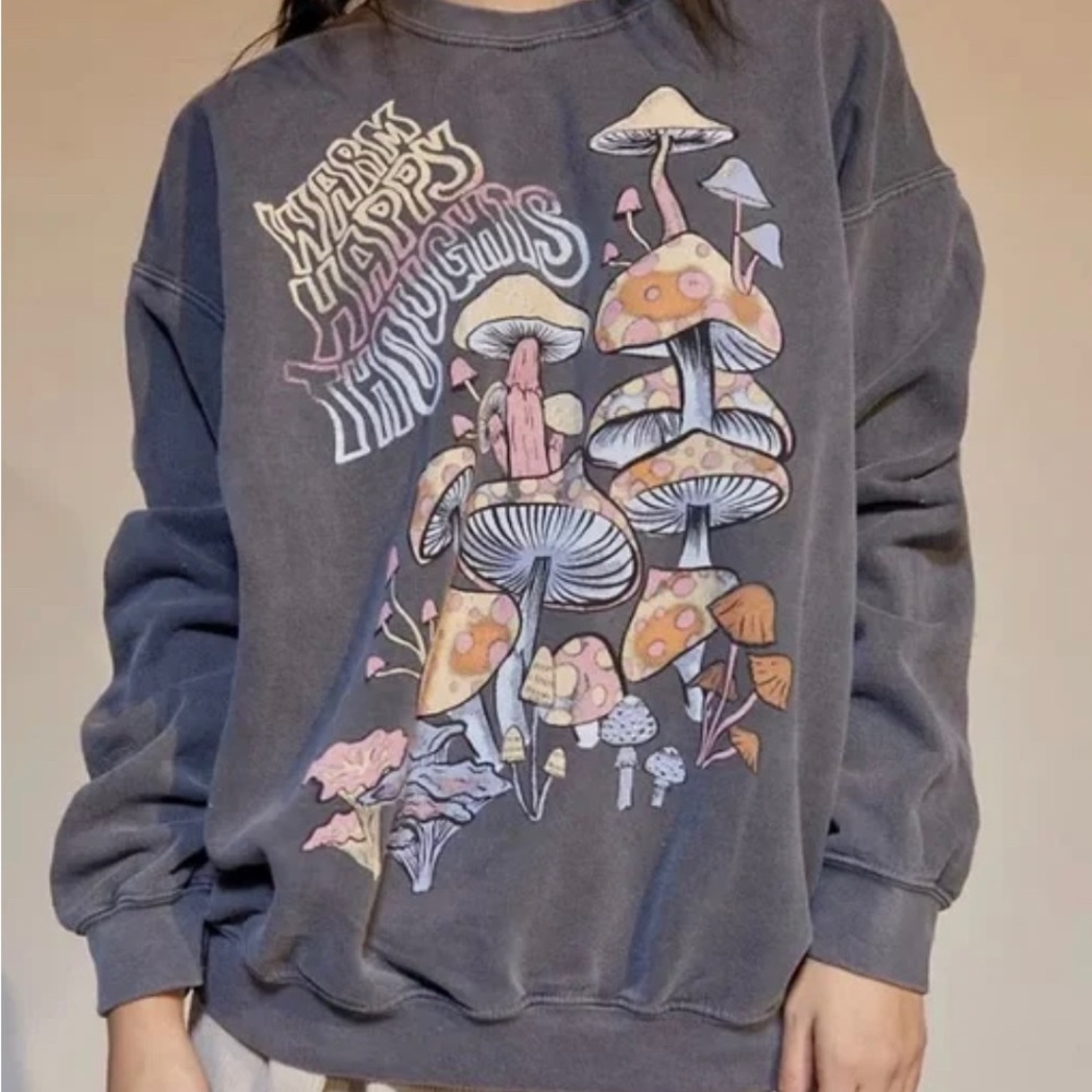 UO warm happy thoughts crewneck